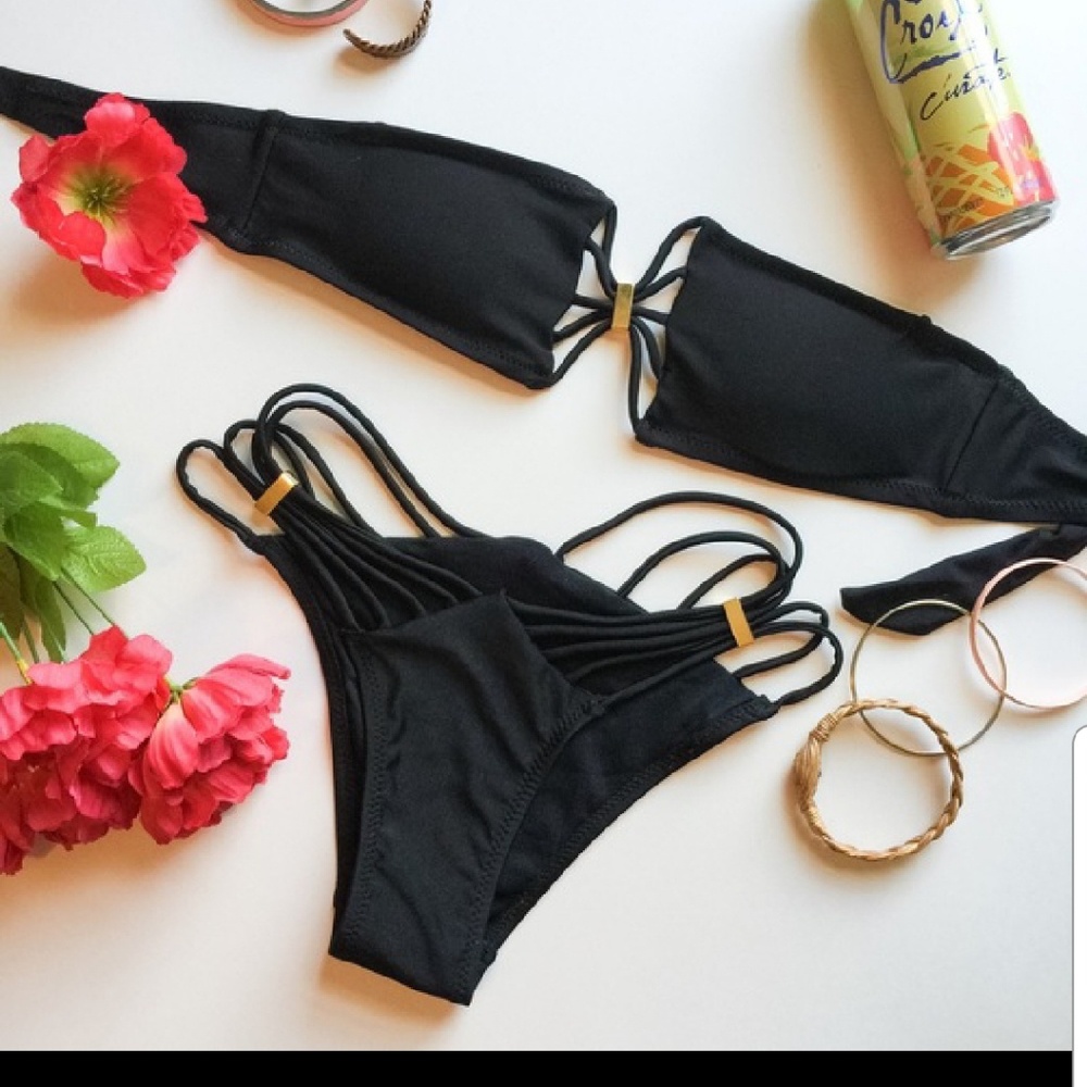 Sexy black strappy bikini